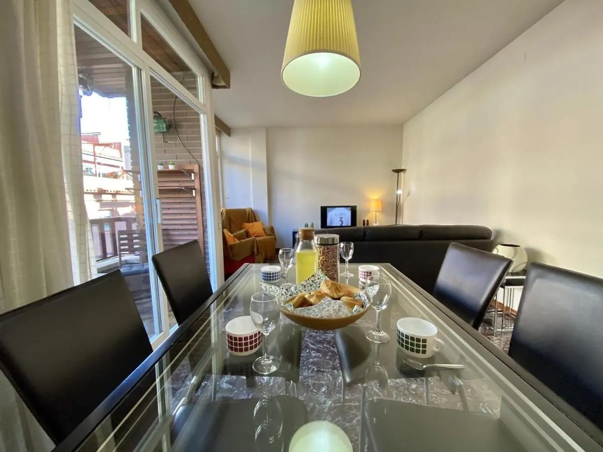 Gold Dreem Les Corts Apartman Barcelona Spanyolország